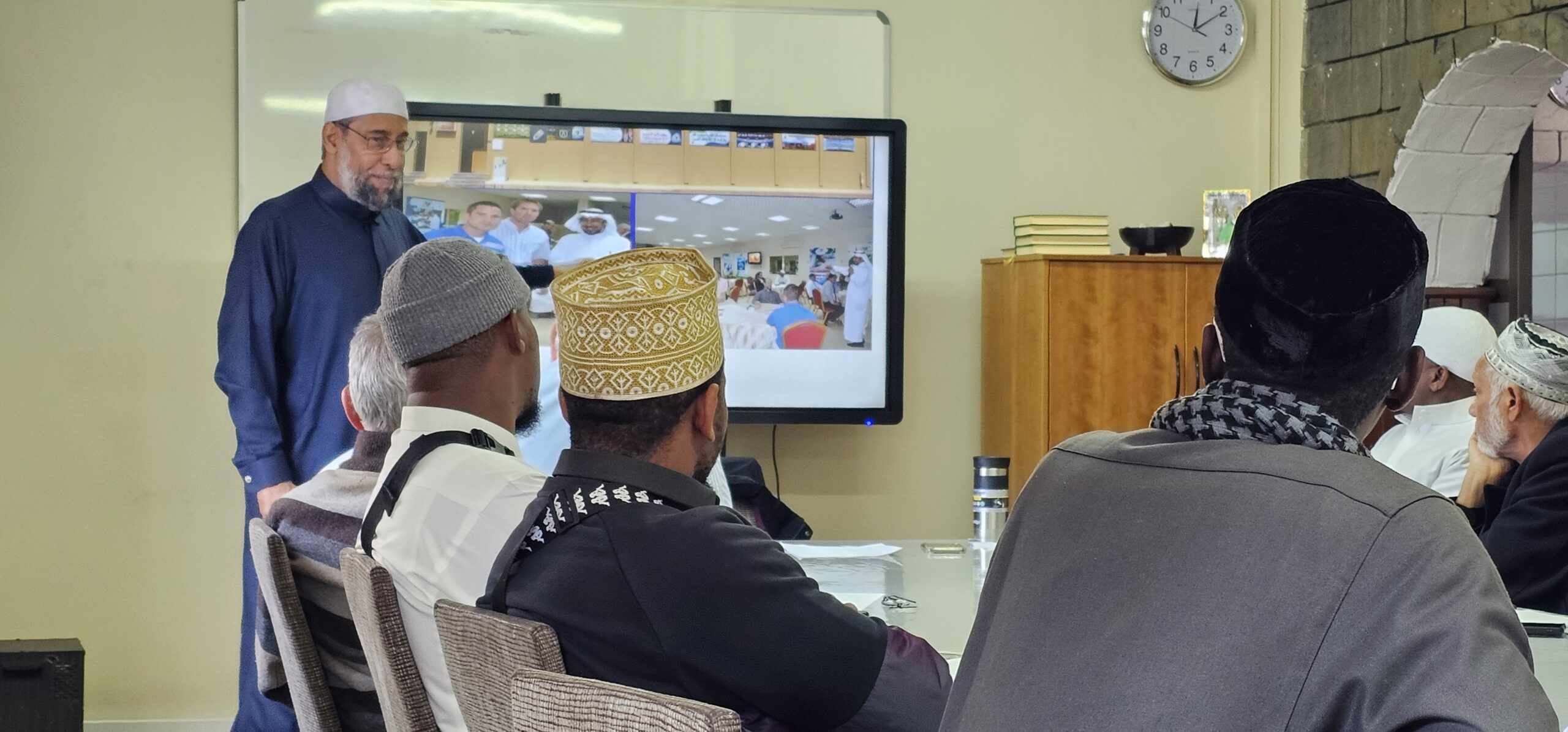 annur dawaa team attending a session of learnings and teachings from an islamic leader at annur center